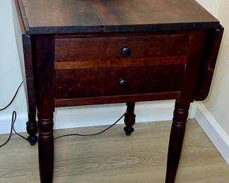 Antique Mahogany Drop Leaf Side Table $45.00