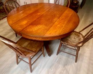 Antique Arts & Crafts Oak Table and 4 Oak Chairs $250.00
