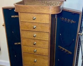 Oak Jewelry Chest Armoire $65.00