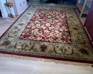 Oriental Weavers 100 % Wool 8' x 11' Carpet $125.00