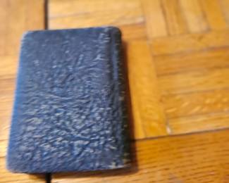Antique Pocket Books & Leather Diary (2-Piece Lot) – c. 1899–1906 Two antique pocket-sized books including a genuine leather Ward's Little Diary with handwritten notes and a Daily Food devotional dated 1899. Original bindings with age-appropriate wear and period inscriptions. A nice collection for antique book, ephemera, and Victorian paper collectors.  Price: $35.00 for the lot  Buyer pays shipping or local pickup available.