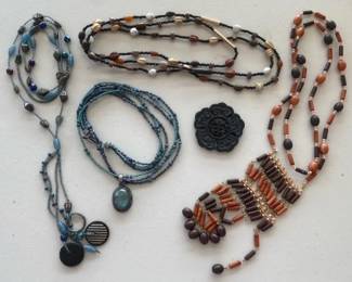 Long Beaded Necklaces with Carved Chinese Pendant