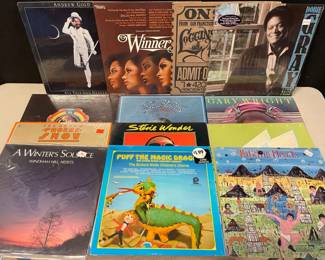 Vinyls By Stevie Wonder Loggins Messina Talking Heads Others