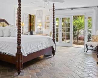 Four Poster Ralph Lauren Bed and Chairs