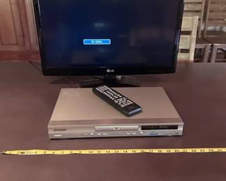 LG 26  TV  Pioneer DVD Player