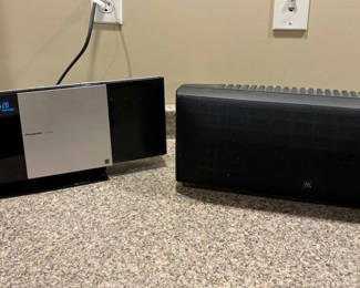 Lot 36: Panasonic Radio, CD, iPod Player and a Speaker