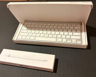 Lot 44: Apple Magic Keyboard and Apple Pencil