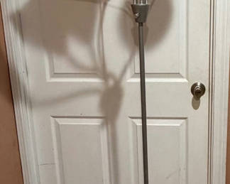 Lot 47: Five-Head Floor Lamp