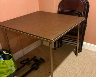 Lot 18: Card Table and 4 Folding Chairs