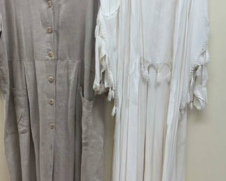 Lot 192: FLAX by Jeanne Engelhart linen dresses (gray and white)