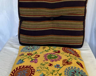 Lot 156: A Floor And Buckwheat Pillow