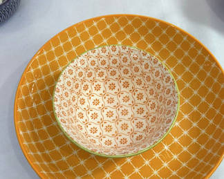 Lot 101: More Colorful Dishes