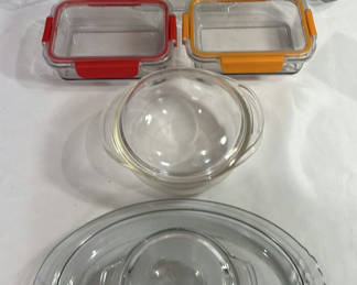 Lot 122: Glass storage containers with colored lids and glass bowls