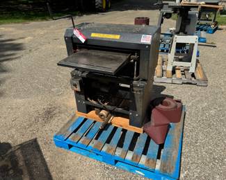 Wood Master W-718 Planer 18"