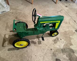 John Deere Pedal Tractor