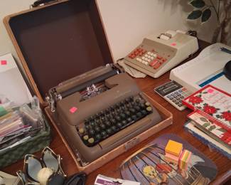 1950s Smith Corona Manual Typewriter