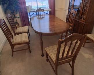 Dining Table with 4 Chairs