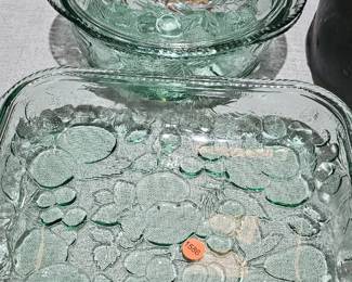 GLASS CASSEROLE DISHES