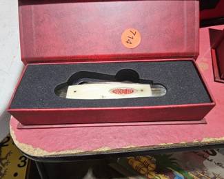 KNIFE