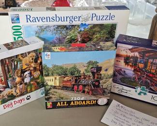PUZZLE LOT