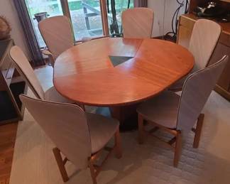  03 Skovby Mbelfabrik Model DC06 Lotus Dining Table with 6 Chairs