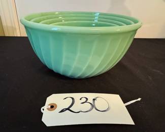 Fire King oven ware swirl pattern mixing bowl set