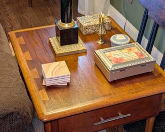 Lane Acclaim Side Table