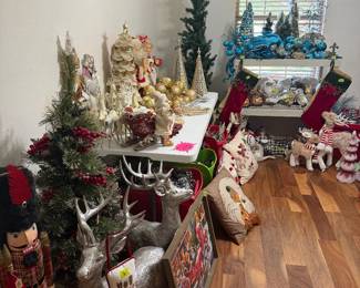Packed Christmas room
