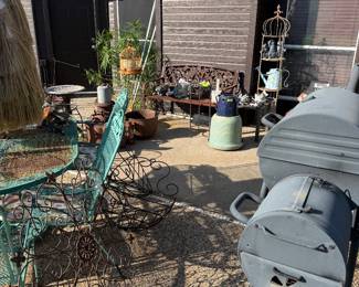 Grill & outdoor items 