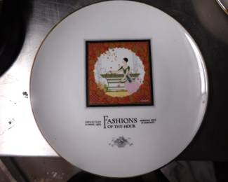 Deco plates (4) with various 20'. images