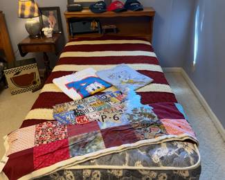 Twin Beds, License Plate Map, Vtg Clothing
