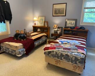 Twin Beds, License Plate Map, Vtg Clothing