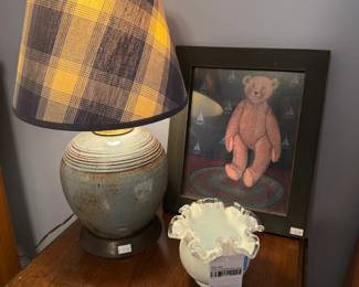 Fenton Ruffled Edge Vase, Decorative Lamps