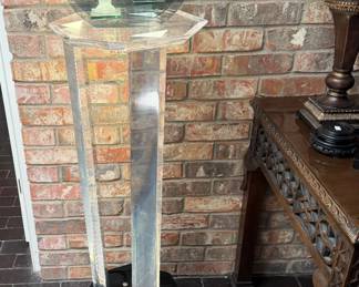 Acrylic lighted stands