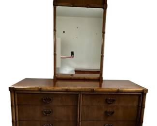 KROEHLER Mirrored Dresser