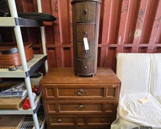 6532  Furniture