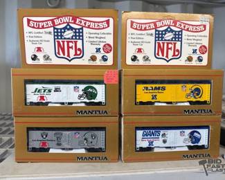 5040  4 Mantua Super Bowl Express HO Scale Trains