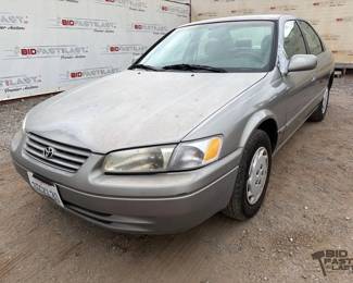 195  1997 Toyota Camry