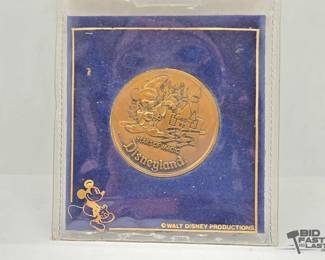 1758  Disneyland 35th Anniversary Medal