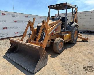 70  Case 580 Super M Backhoe
