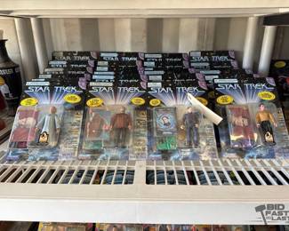 5016  Star Trek Auction Figures