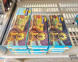 5048  Minature Model Trains