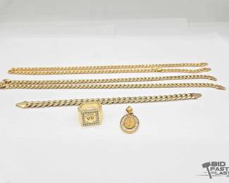 1008  Costume Jewelry