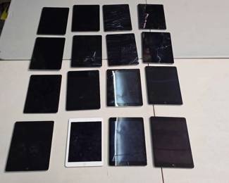 2536  16 Apple IPads