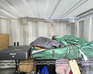 5124  Honeywell Safe and Camping Equipment