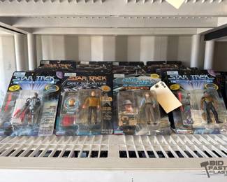 5014  Star Trek Auction Figures
