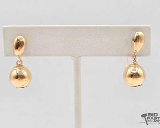 744  14kt Gold Earrings 1.4g