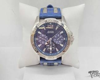 1102  Guess Watch