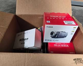 2518  Cameras and Supplies