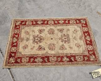 5512  Small Carpet